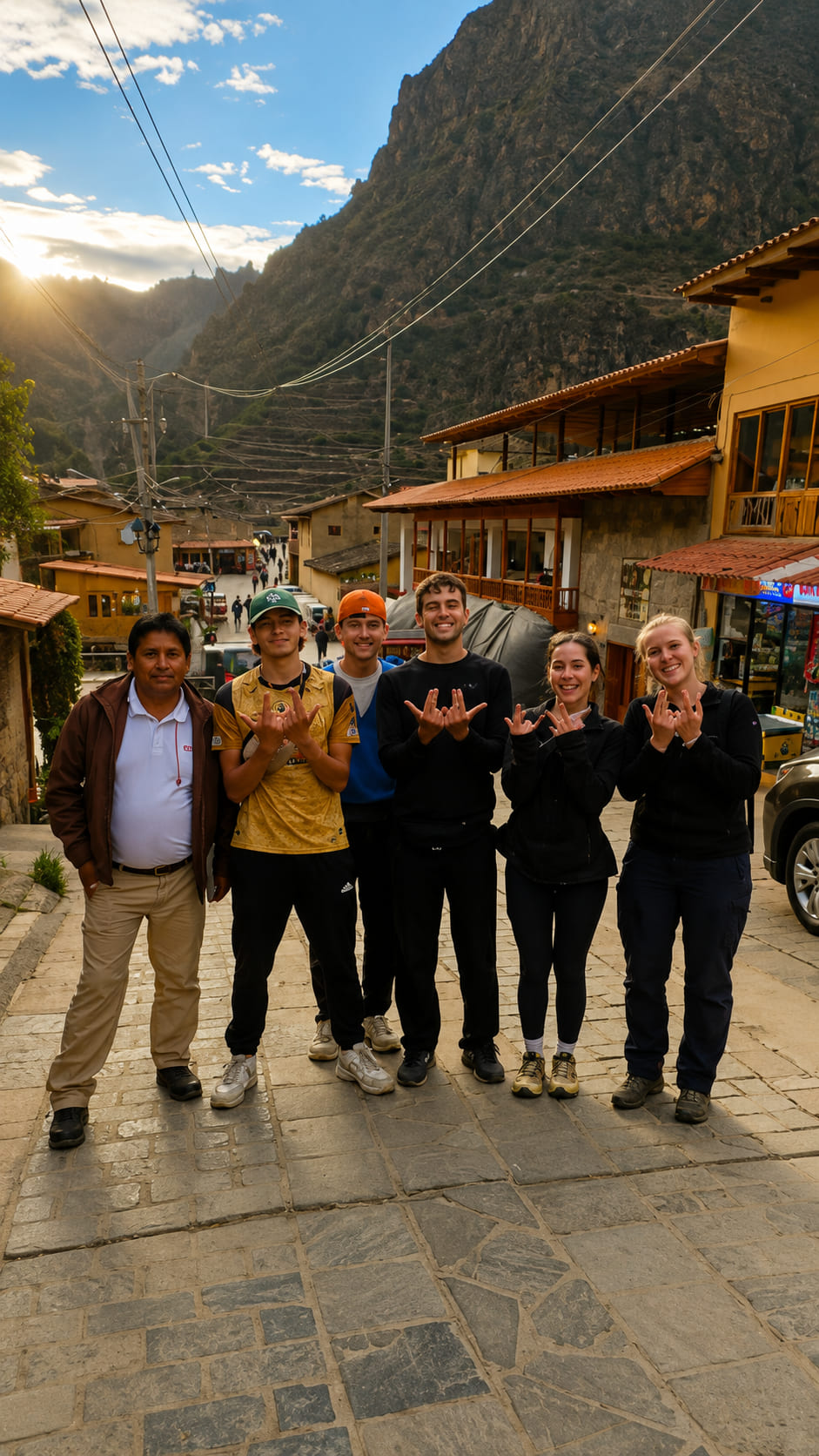 Sacred Valley Tour with Machu Picchu Connection
